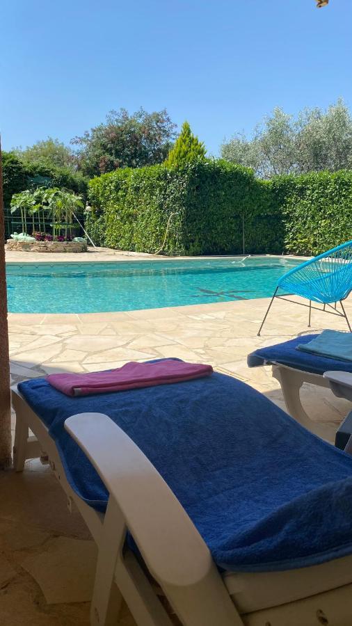 2 Pieces Rdc Piscine Apartment *